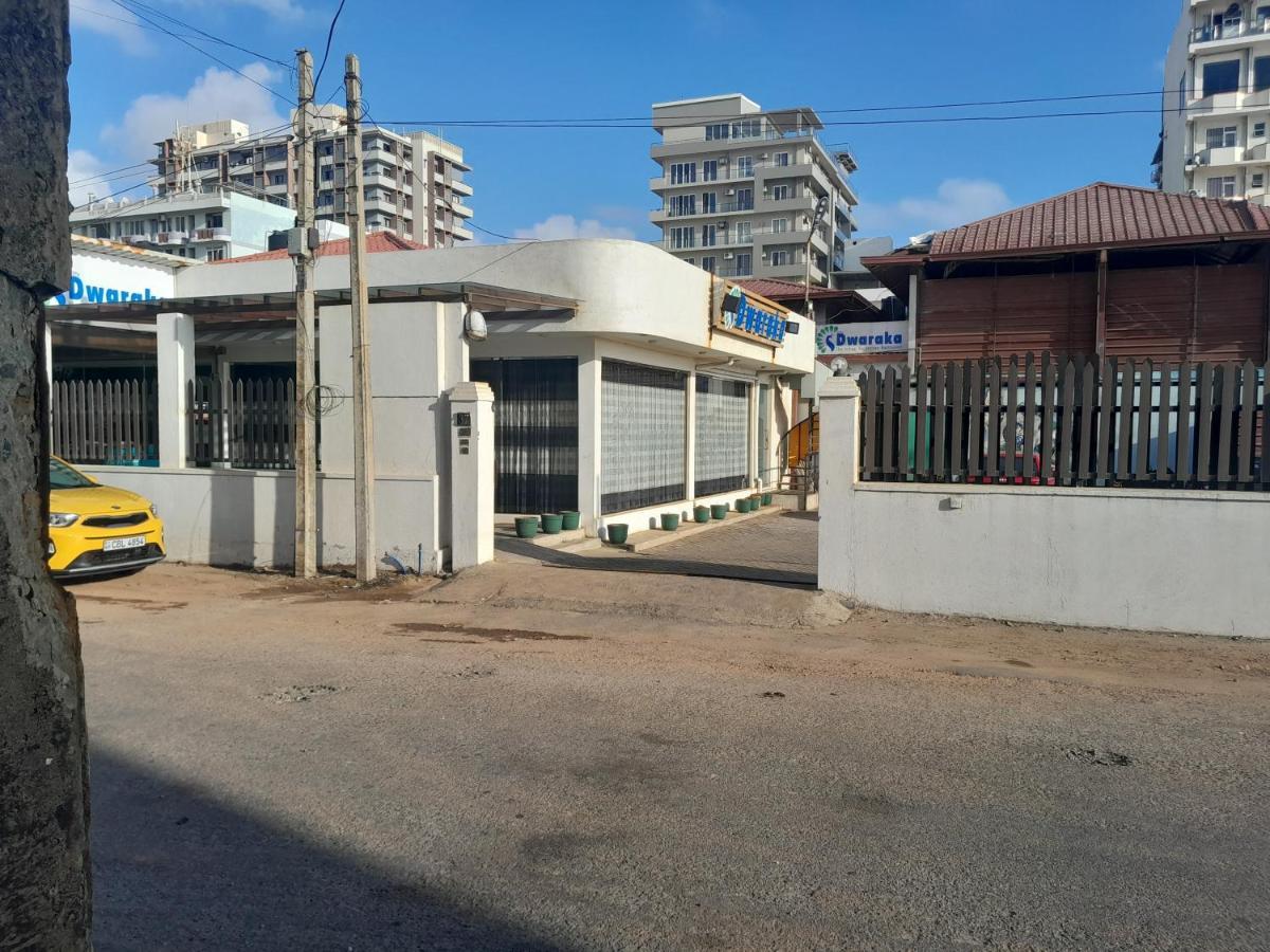 קולומבו Sajana Grand Metro Hotel מראה חיצוני תמונה
